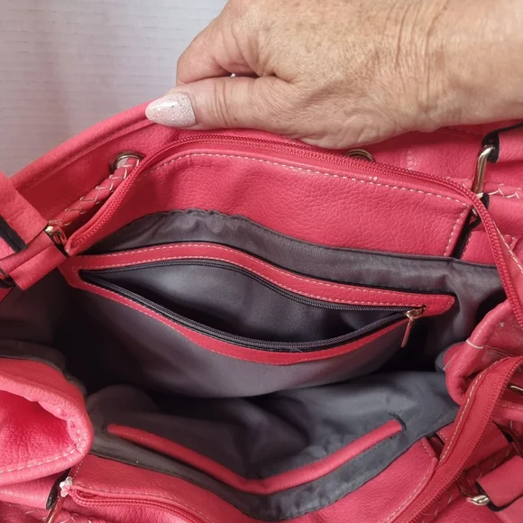 Oversize Coral Handbag - Picture 4 of 9